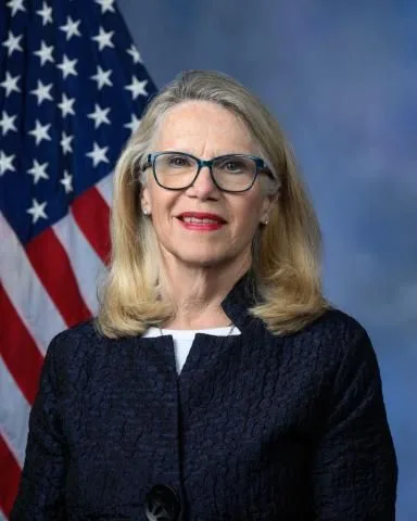 Carol Devine Miller — Headshot