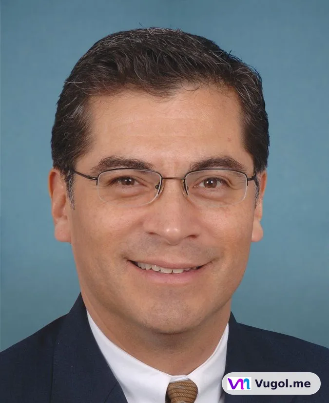 Xavier Becerra — Photo