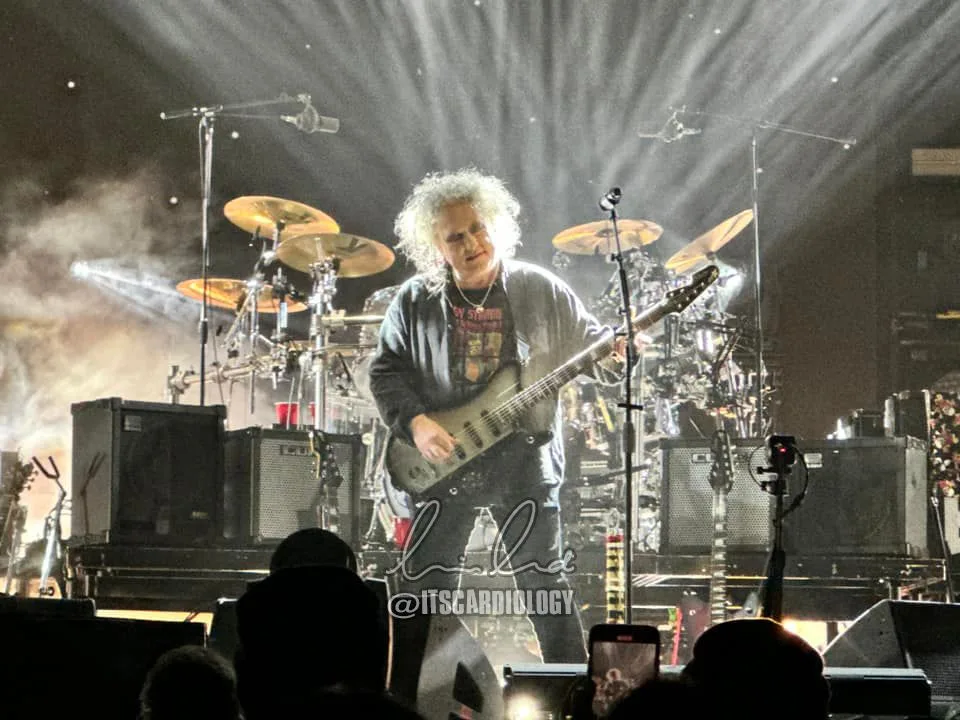 Robert Bob J Smith — Photo