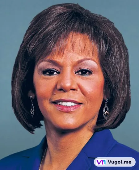 Portrait of Robin Kelly