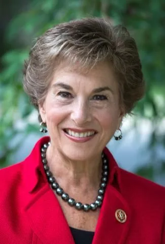 Janice D Schakowsky — Photo
