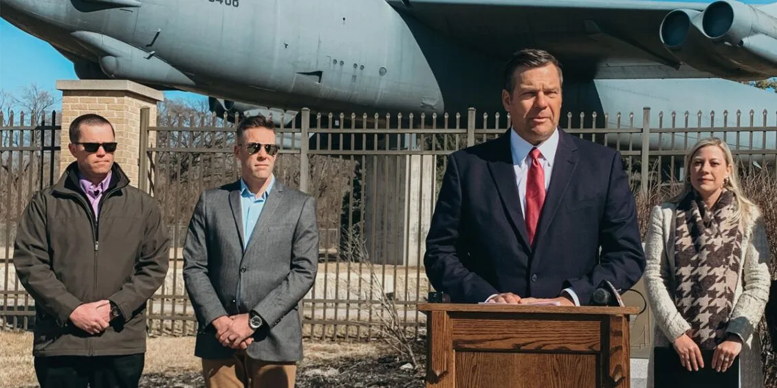 Kris Kobach — Photo