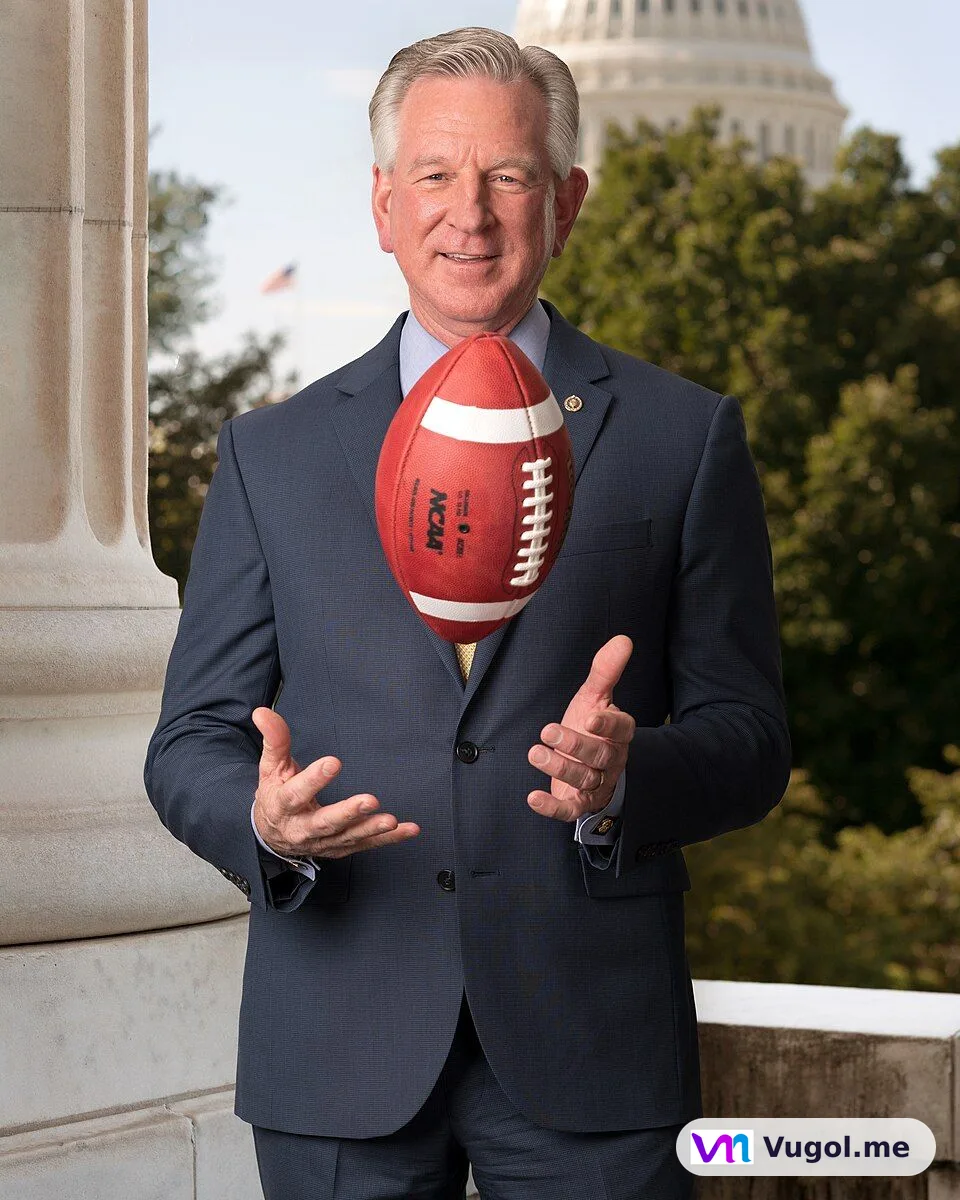 Tommy Tuberville — Photo