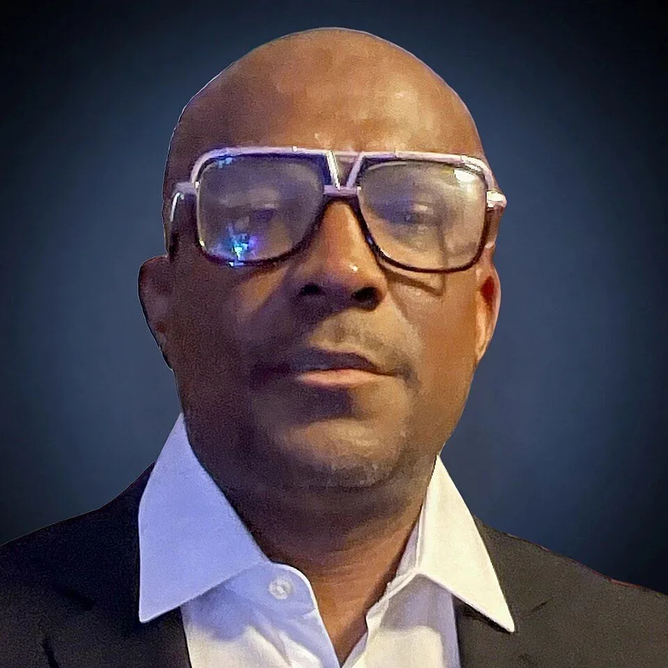 Ronald Burnette Jr. — Photo