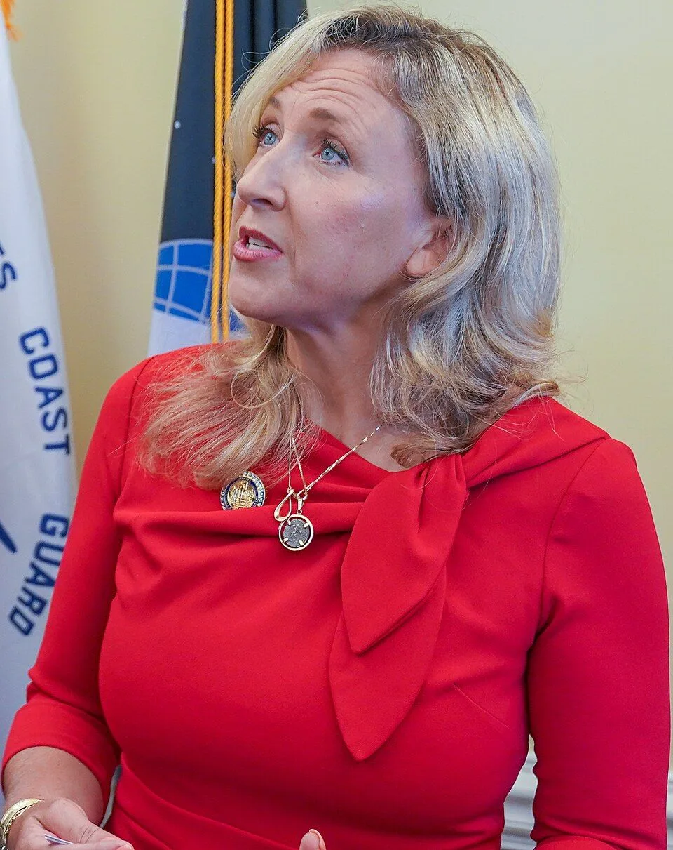 Tara Anne Durant — Photo