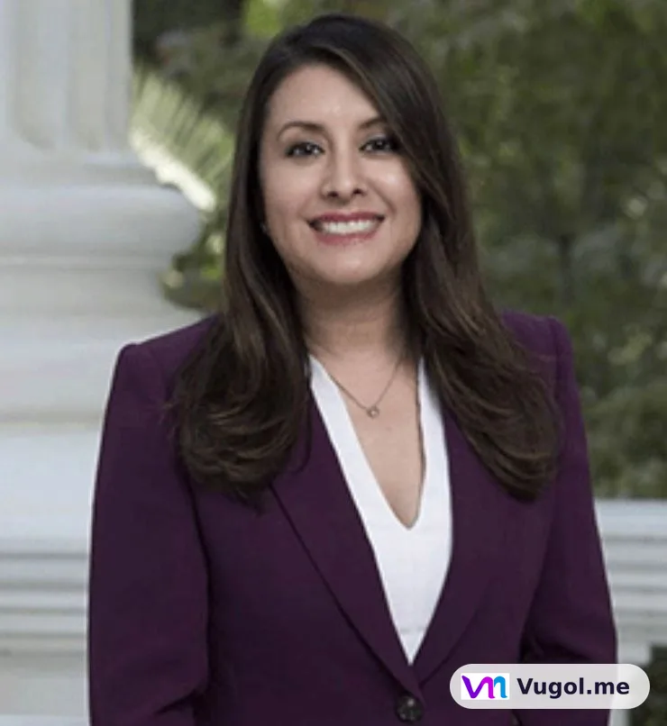 Luz Rivas — Photo