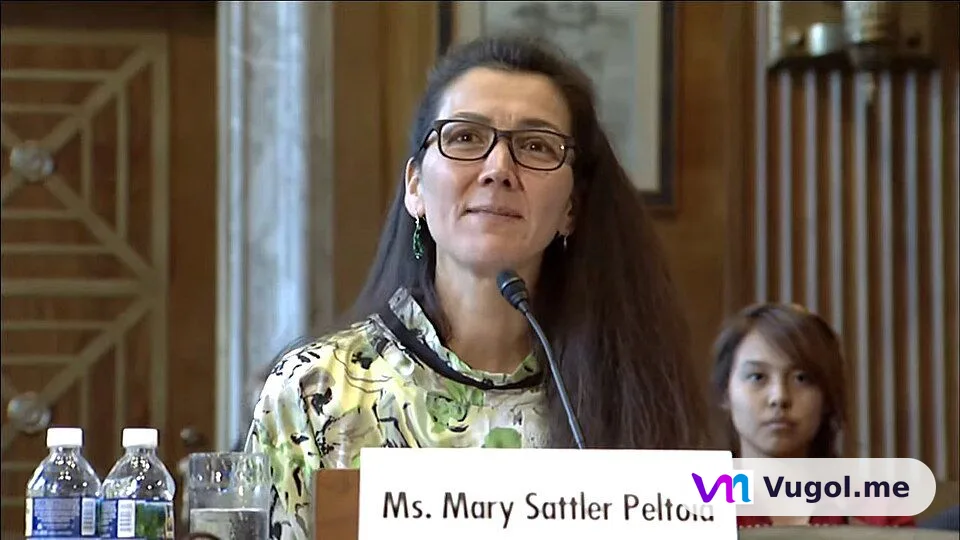 Mary Peltola — Photo