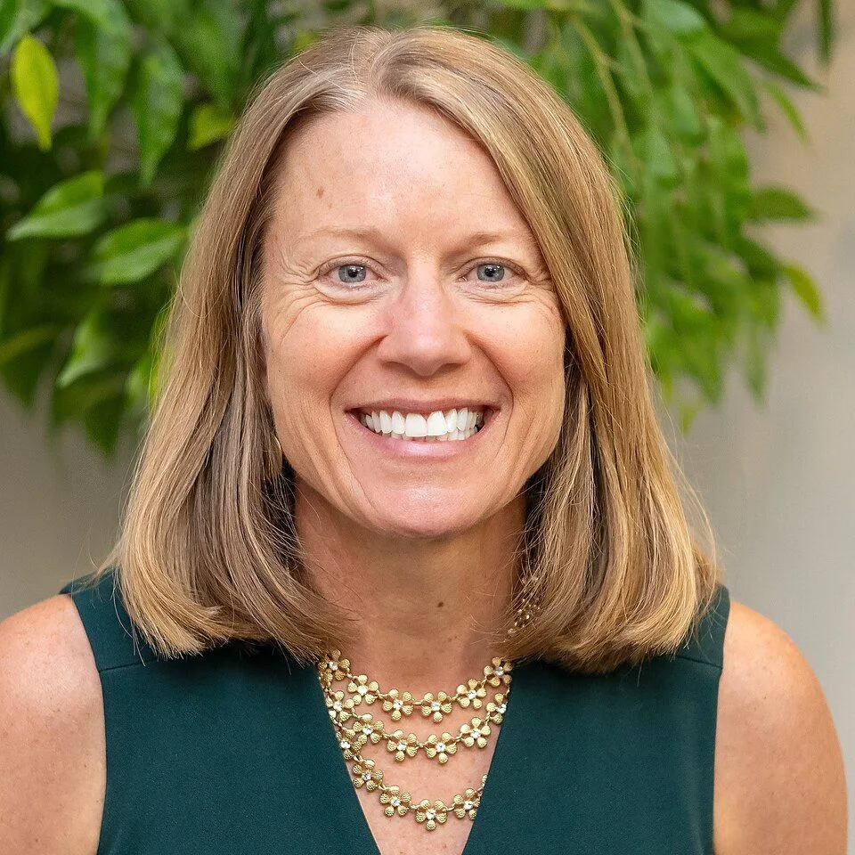 Jackie Norris — Portrait