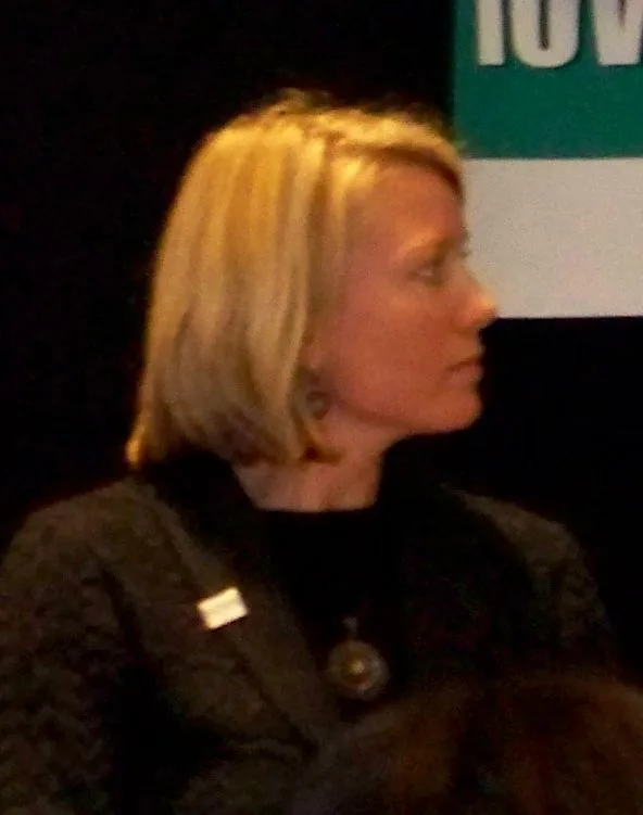 Jackie Norris — Photo