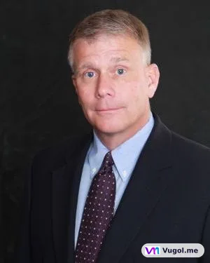 Portrait of Kevin W Techau