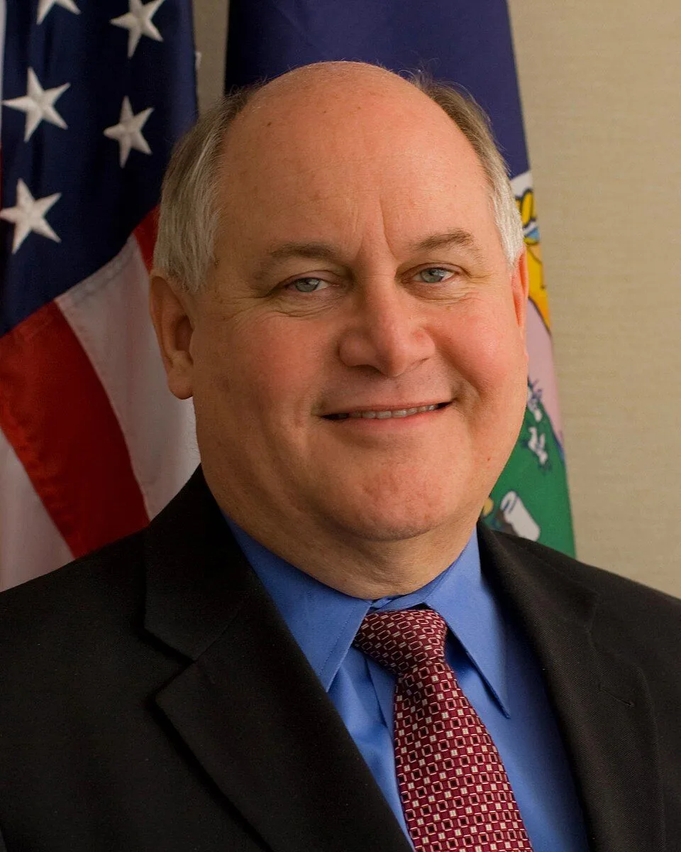 Ron Estes — Photo