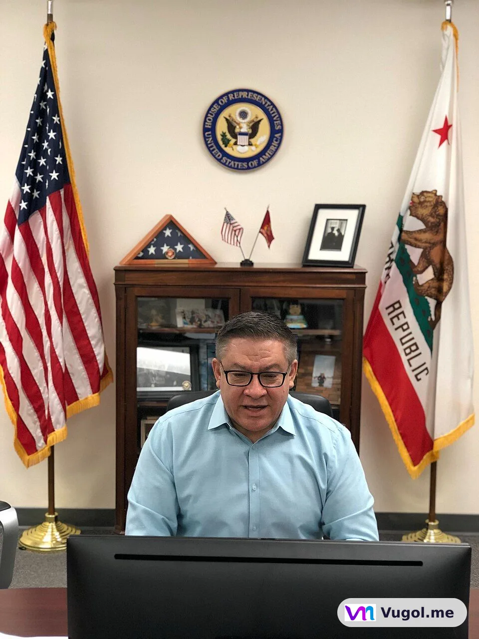 Salud O. Carbajal — Photo
