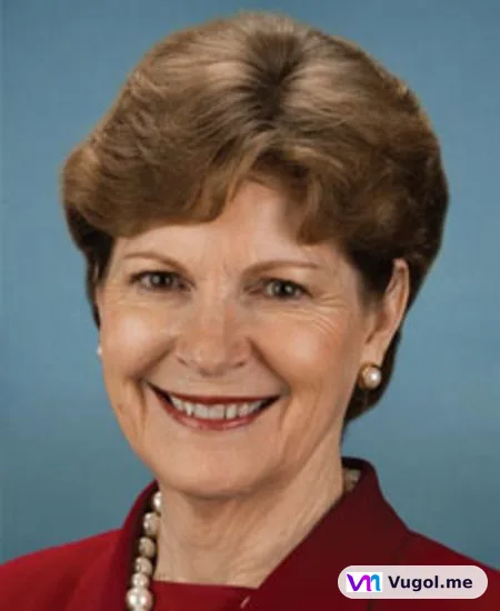 Portrait of Jeanne Shaheen