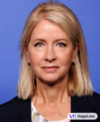 Mary Miller — Photo