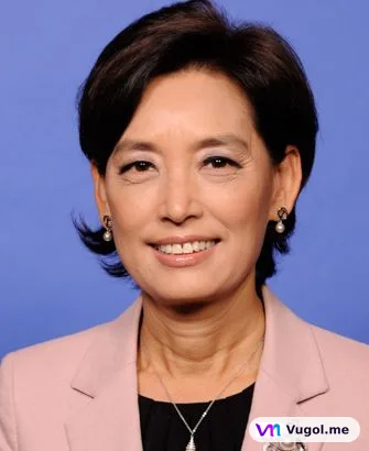 Young Kim — Photo