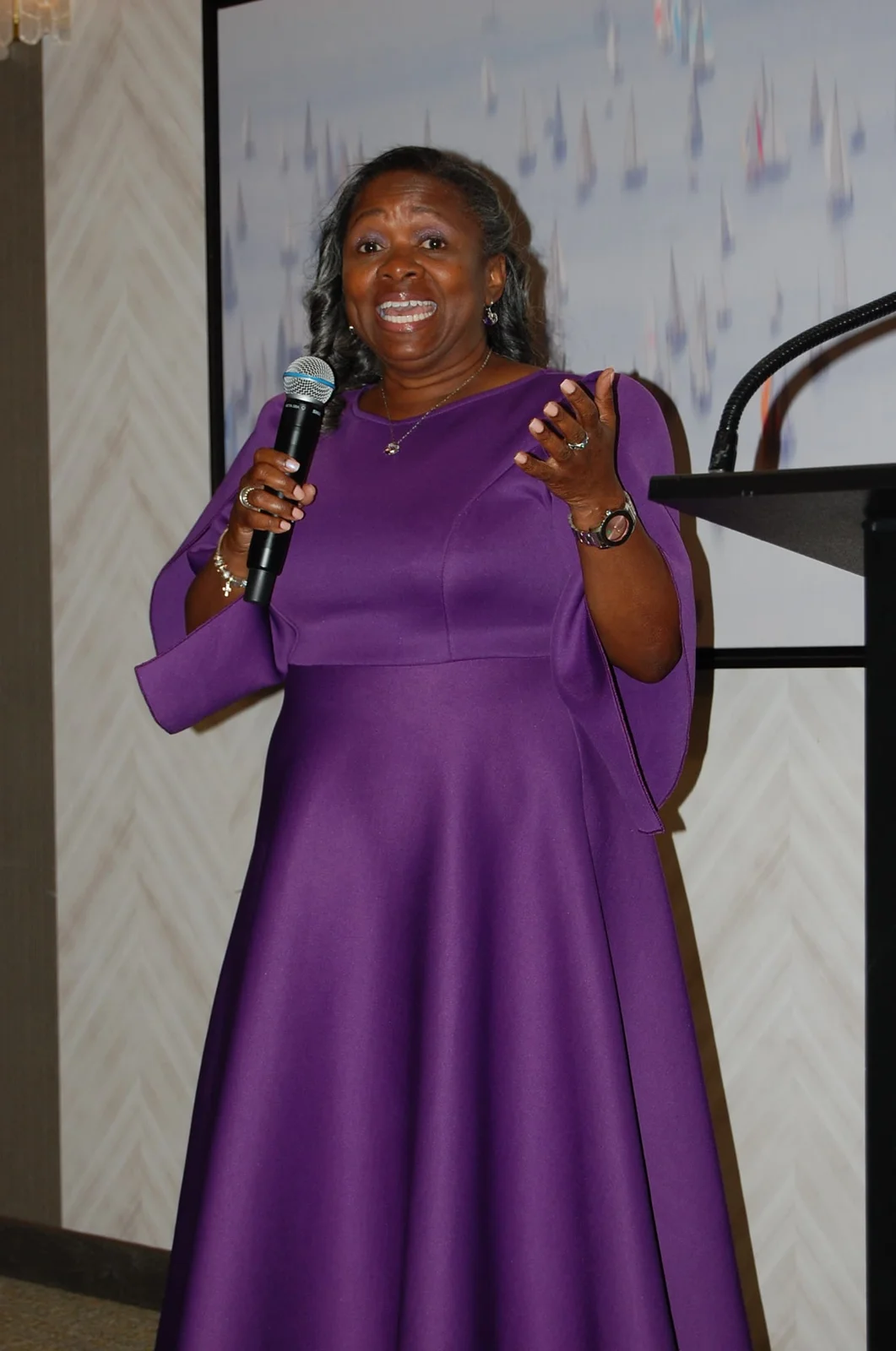 Deva Simmons — Photo