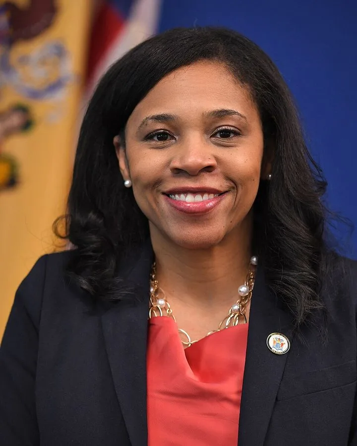 Tahesha Way — Headshot