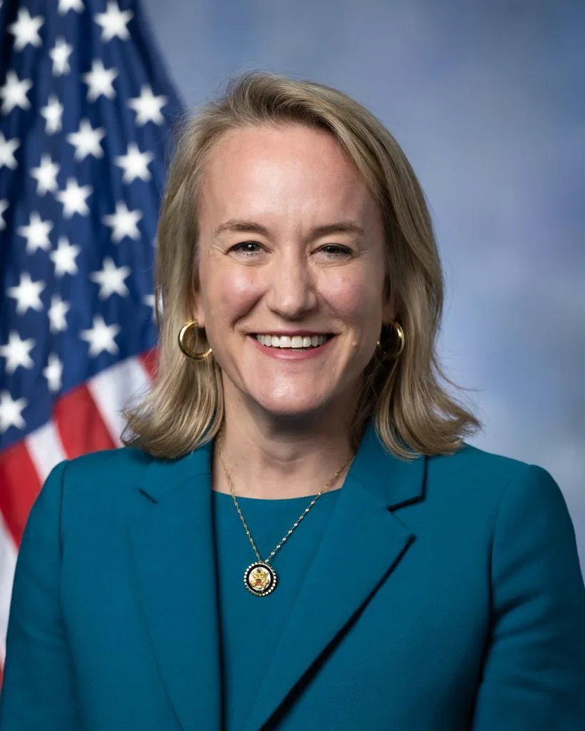 Nikki Budzinski — Photo