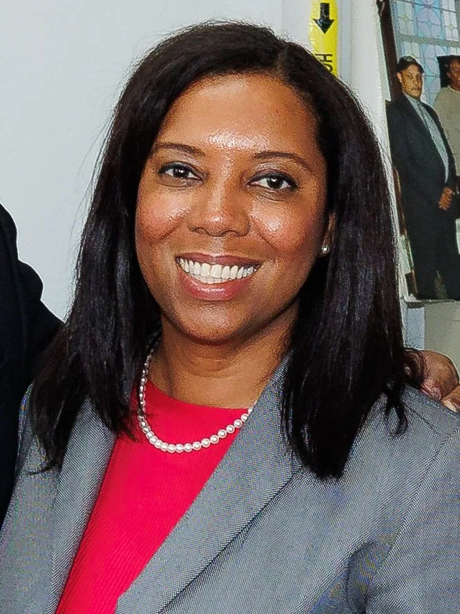 Sabina Matos — Headshot