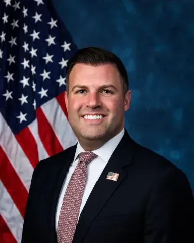 Ryan Edward Mackenzie — Photo