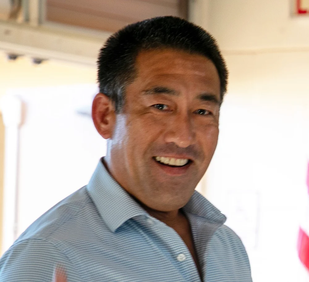 Derek Kawakami — Headshot
