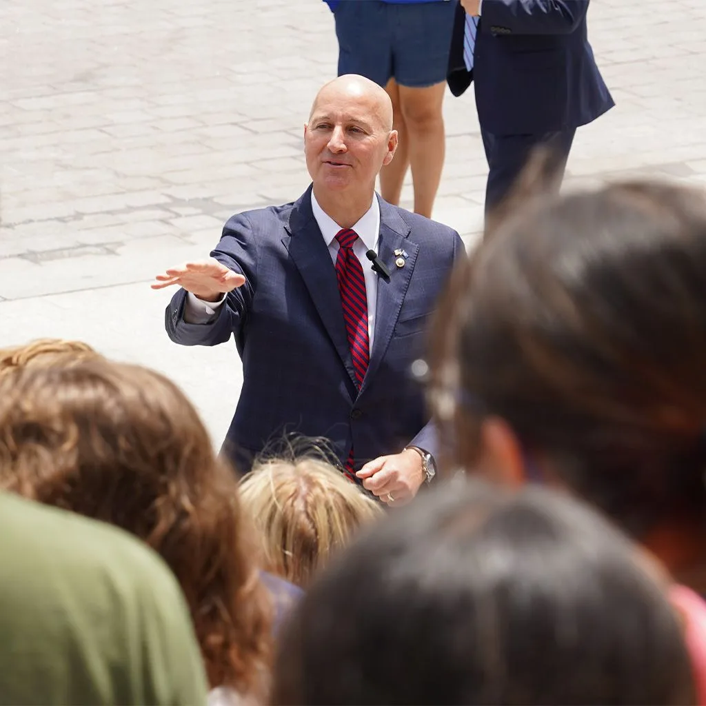 Pete Ricketts — On the trail