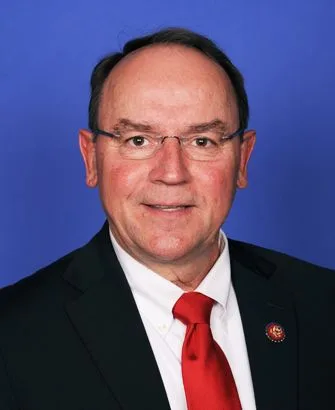 Tom Tiffany — Headshot