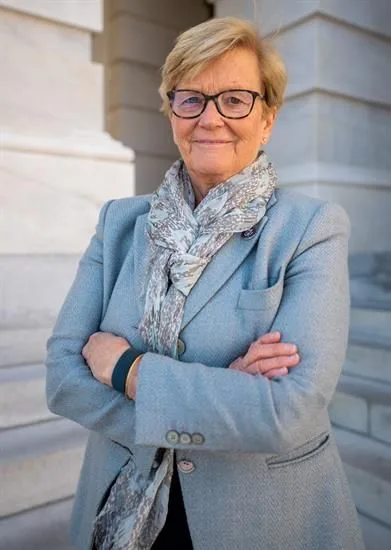Chellie M Pingree — Portrait