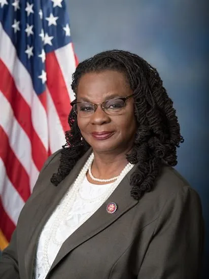 Gwen S Moore — Portrait