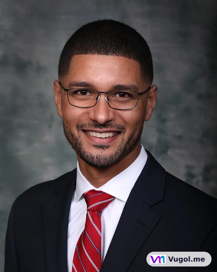 Kevin J Lincoln II — Photo