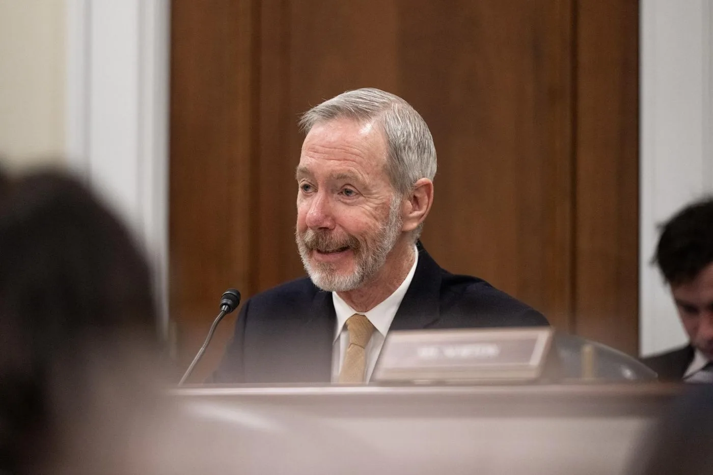 Stephen Lynch — On the trail